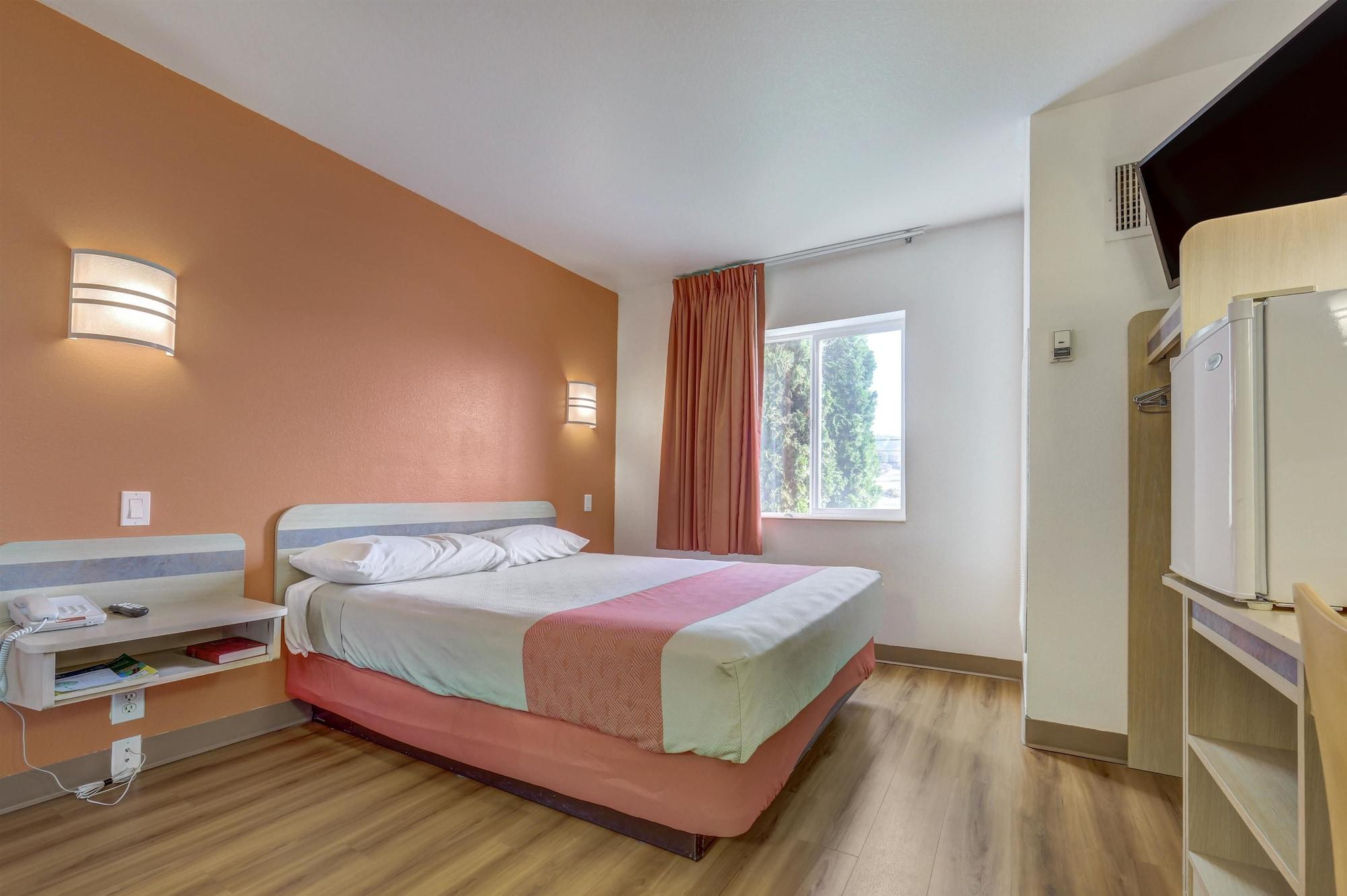 Motel 6-Roseburg, Or Екстер'єр фото